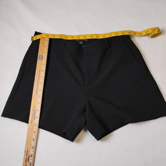 Banana Republic Solid Black Dress Shorts with Pockets, Size 8 - Picture 3 of 10